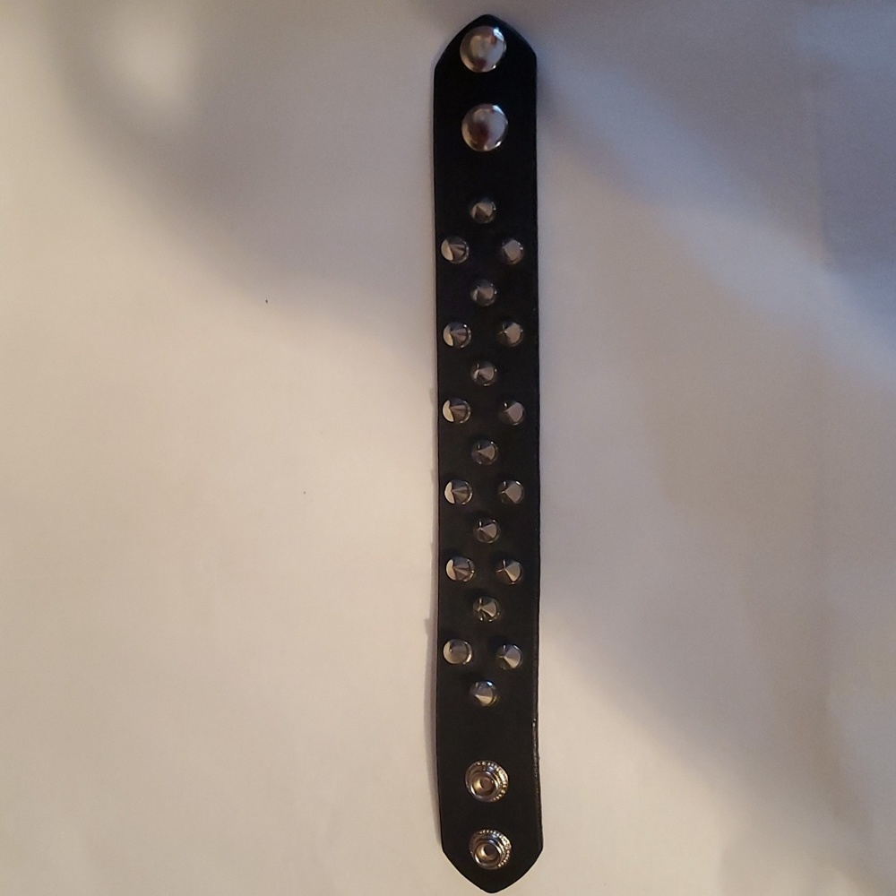 Spiked bracelet